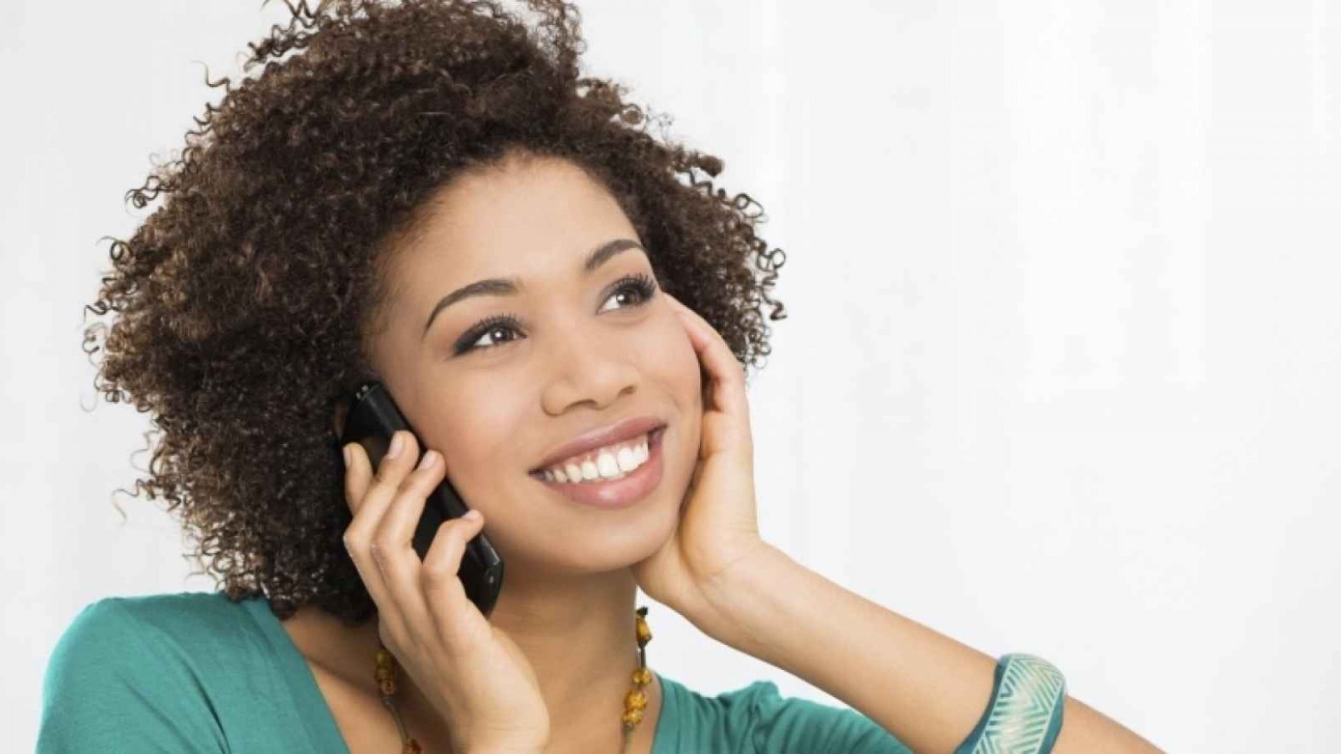 Contact an agent